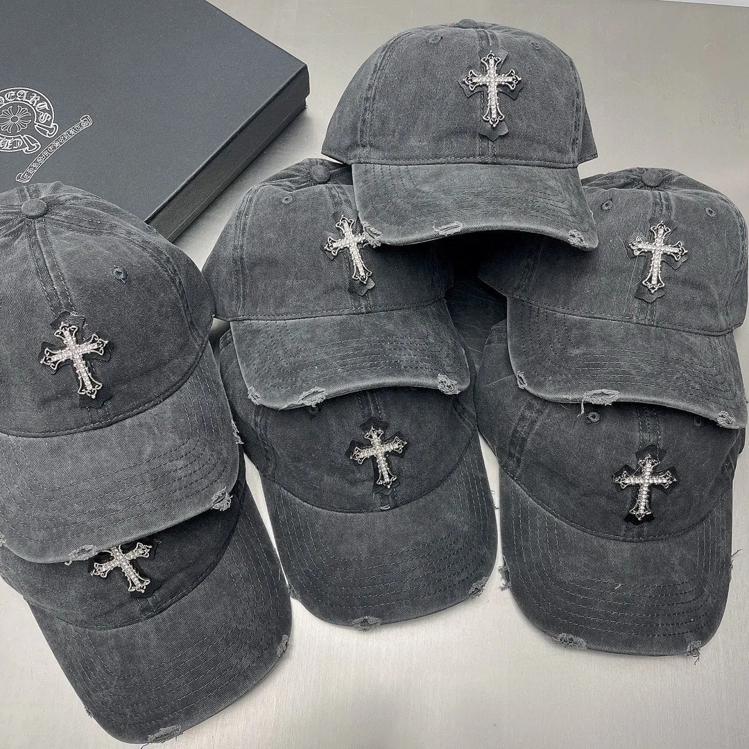 Welcome to inquire, Crow Heart Explosion single style distressed hole baseball cap